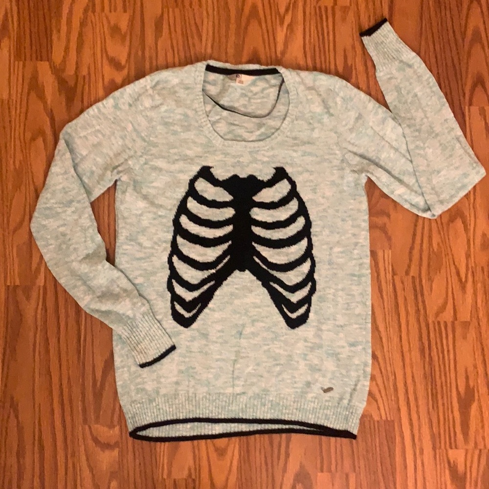 Rib cage Sweater